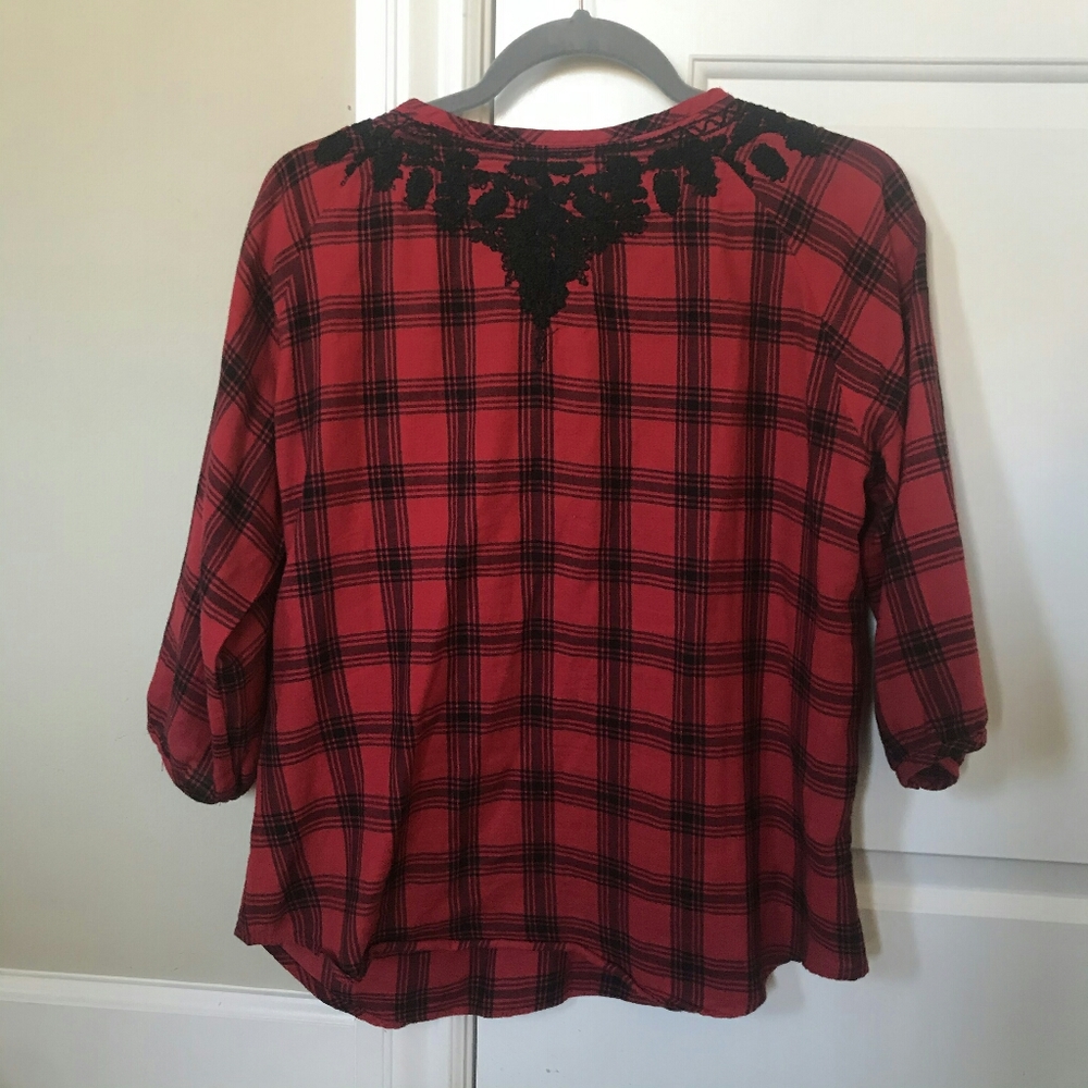 Checkered Blouse - Picture 3 of 4